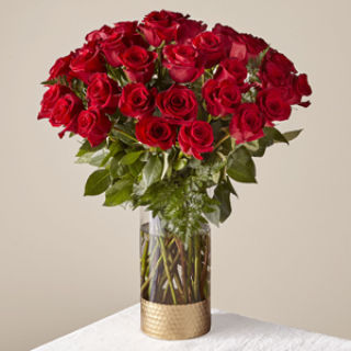 Lovebirds Red Rose Bouquet