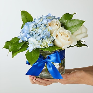 Sky Blue Delight Bouquet